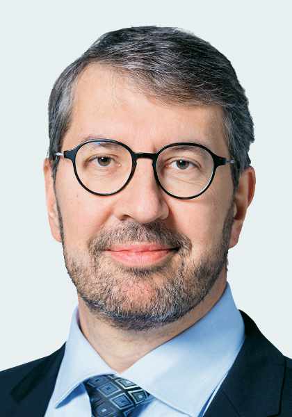 Portrait image of François Chapuis