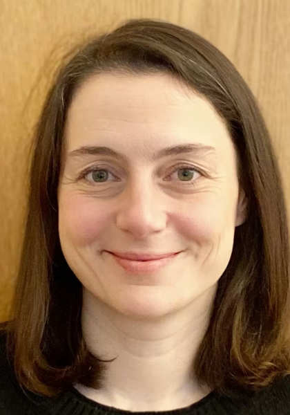 Portraitbild von Esra Suel